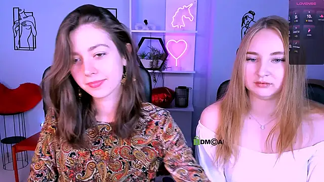 Snapshot of kitniss_dreamy chatting on September 26, 12:31 pm kitniss dreamy online show from September 26, 12:31 pm