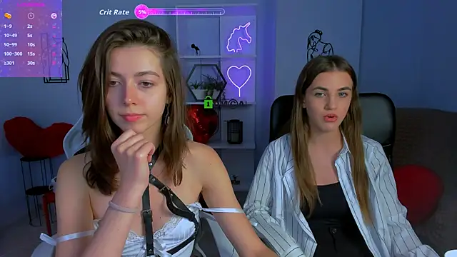 Snapshot of kitniss_dreamy chatting on October 13, 12:16 pm kitniss dreamy online show from October 13, 12:16 pm