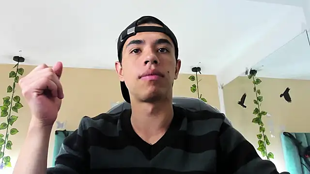 Muscle Scott online show from October 14, 12:06 pm