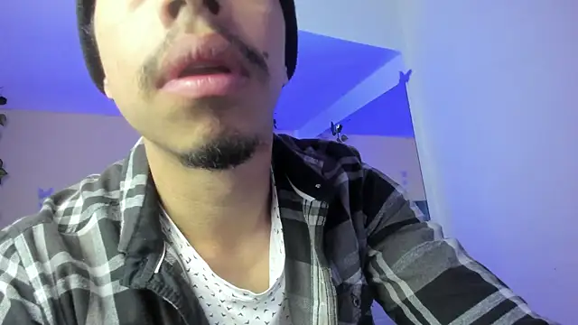 Muscle Scott online show from January 17, 1:05 pm