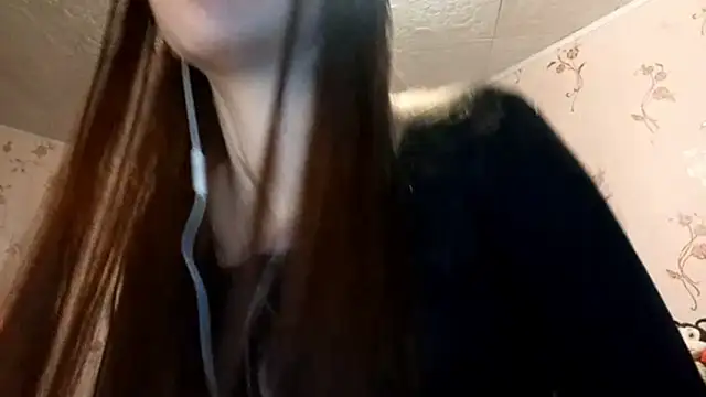 Snapshot of Sophiecuttie chatting on September 21, 1:13 pm Sophiecuttie online show from September 21, 1:13 pm