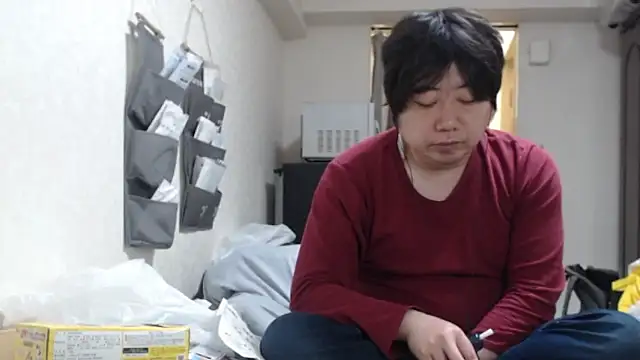 raterate555 online show from April 22, 8:28 am