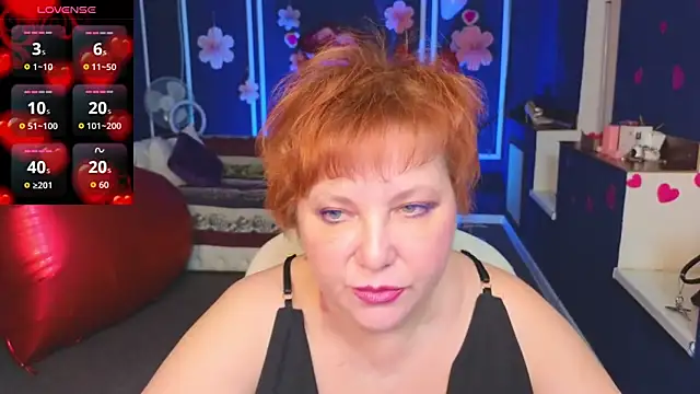 Kira Kenett online show from February 13, 6:59 pm