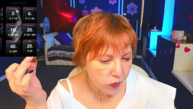 Kira Kenett online show from March 23, 3:27 pm