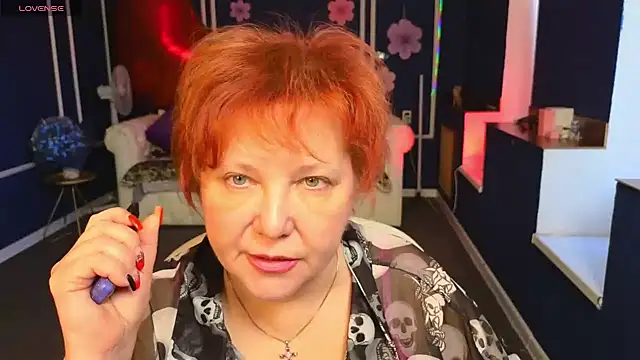 Kira Kenett online show from April 27, 7:39 am