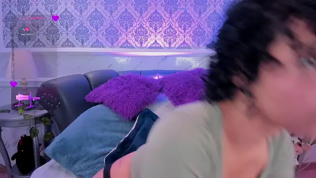 DaniCollinn  online show from February 19, 12:45 pm