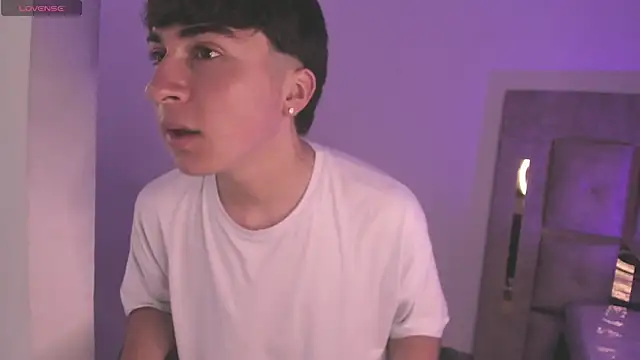 Melody Bakeer online show from March 6, 7:32 pm