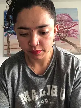 Paris 11 online show from September 25, 1:04 pm