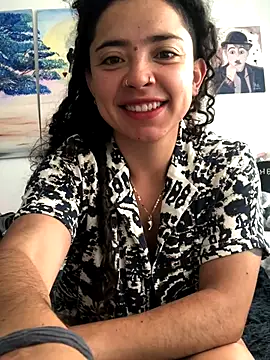 Paris 11 online show from October 24, 12:01 pm