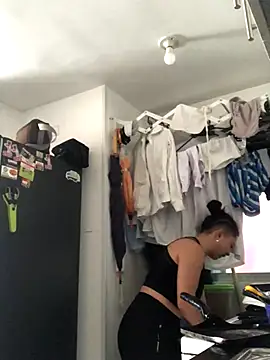 Paris 11 online show from November 6, 2:29 pm