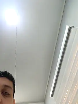 Snapshot of Rumy_2005 chatting on October 21, 12:50 pm Rumy 2005 online show from October 21, 12:50 pm