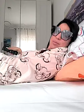 Snapshot of sexy7883 chatting on February 1, 2:34 pm sexy7883 online show from February 1, 2:34 pm