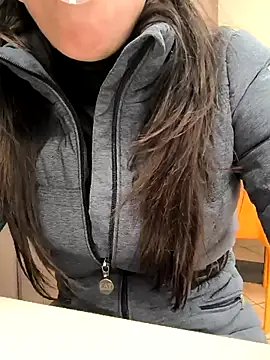 Snapshot of sexy7883 chatting on March 7, 1:07 pm sexy7883 online show from March 7, 1:07 pm