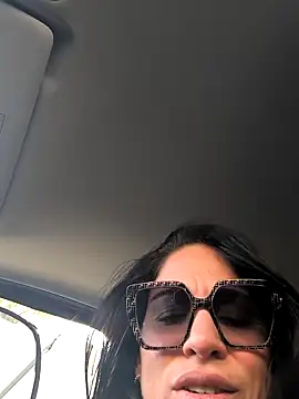 Snapshot of sexy7883 chatting on March 7, 4:11 pm sexy7883 online show from March 7, 4:11 pm