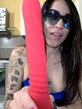 Snapshot of sexy7883 chatting on March 11, 8:31 pm sexy7883 online show from March 11, 8:31 pm