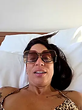 Snapshot of sexy7883 chatting on October 10, 4:50 pm sexy7883 online show from October 10, 4:50 pm