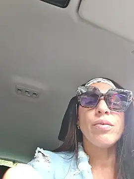 Snapshot of sexy7883 chatting on October 17, 12:30 pm sexy7883 online show from October 17, 12:30 pm