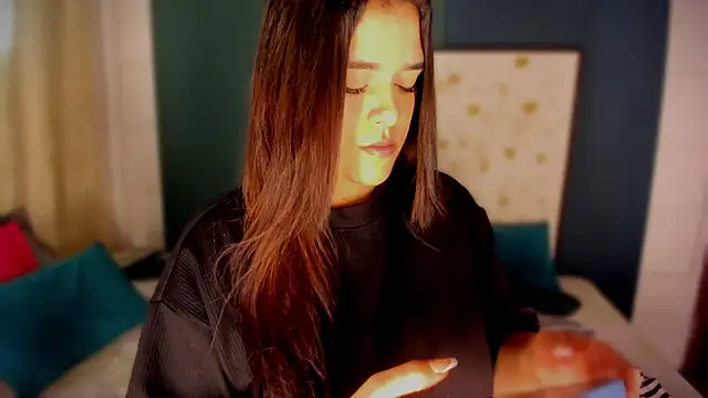 Snapshot of Gabby_Haze chatting on November 16, 7:08 pm Gabby Haze online show from November 16, 7:08 pm