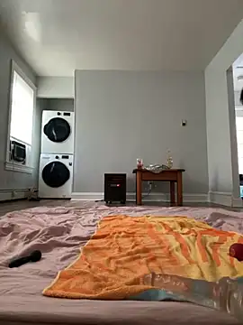 Snapshot of bunbun420247 chatting on October 14, 1:12 pm bunbun420247 online show from October 14, 1:12 pm