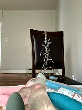 Snapshot of bunbun420247 chatting on November 26, 8:43 pm bunbun420247 online show from November 26, 8:43 pm