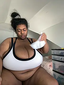 bunbun420247 online show from January 13, 4:56 pm