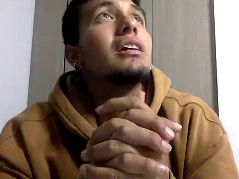 KianxxTeach online show from September 15, 7:41 am