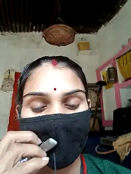 Snapshot of Nishaa_ji chatting on November 22, 8:24 am Nishaa ji online show from November 22, 8:24 am