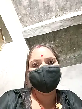 suhani sharmj online show from December 4, 11:02 pm