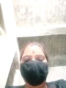 suhani sharmj online show from February 15, 3:42 pm