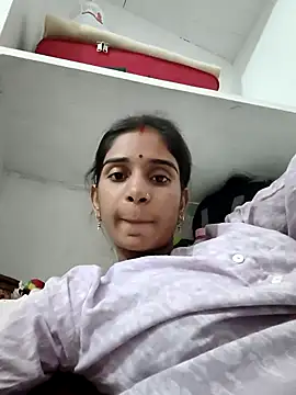 Snapshot of Hot-Soniya2 chatting on October 17, 3:25 pm Hot-Soniya2 online show from October 17, 3:25 pm