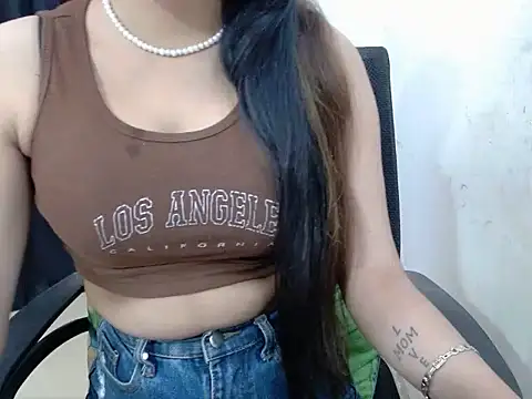 Snapshot of sweet-ruhi chatting on November 20, 6:46 am sweet-ruhi online show from November 20, 6:46 am