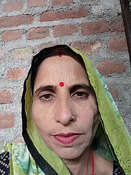 Snapshot of Hot_liya54 chatting on September 29, 7:57 am Hot liya54 online show from September 29, 7:57 am