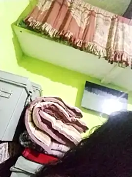 Snapshot of Hot_liya54 chatting on October 17, 7:00 am Hot liya54 online show from October 17, 7:00 am