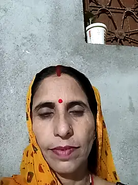 Snapshot of Hot_liya54 chatting on November 1, 2:02 am Hot liya54 online show from November 1, 2:02 am