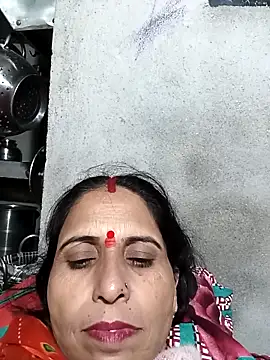 Snapshot of Hot_liya54 chatting on November 10, 8:52 pm Hot liya54 online show from November 10, 8:52 pm