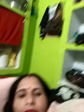 Snapshot of Hot_liya54 chatting on November 12, 10:04 am Hot liya54 online show from November 12, 10:04 am