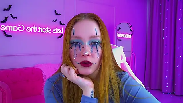 Snapshot of AgataFoxley chatting on October 26, 6:08 am AgataFoxley online show from October 26, 6:08 am