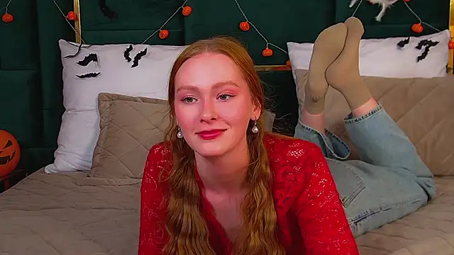 Snapshot of AgataFoxley chatting on November 2, 6:16 am AgataFoxley online show from November 2, 6:16 am