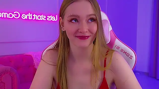 AgataFoxley online show from February 4, 6:25 pm