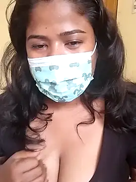 Snapshot of HAANNIAA chatting on September 15, 10:48 am HAANNIAA online show from September 15, 10:48 am