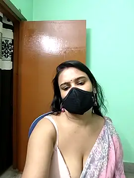 naughty nataasa online show from November 12, 10:15 am