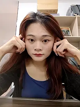 Snapshot of Xxq-20 chatting on September 25, 9:13 am Xxq-20 online show from September 25, 9:13 am