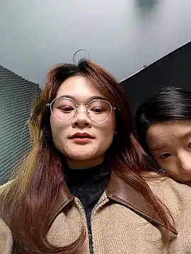 Snapshot of Xxq-20 chatting on October 26, 12:55 pm Xxq-20 online show from October 26, 12:55 pm