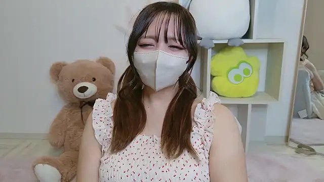 Snapshot of JP_Momo_o0 chatting on October 8, 1:09 pm JP Momo o0 online show from October 8, 1:09 pm