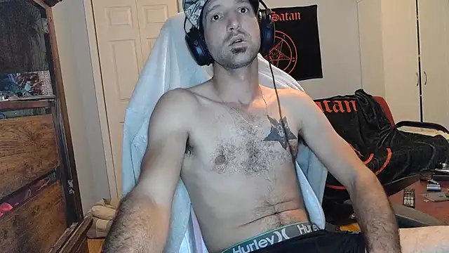 Snapshot of Ardokks chatting on October 21, 3:07 am Ardokks online show from October 21, 3:07 am