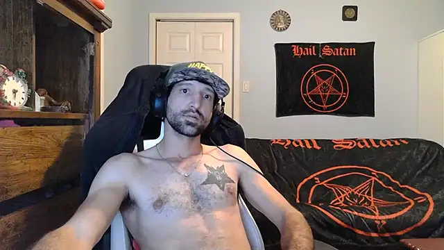 Snapshot of Ardokks chatting on November 18, 9:41 pm Ardokks online show from November 18, 9:41 pm