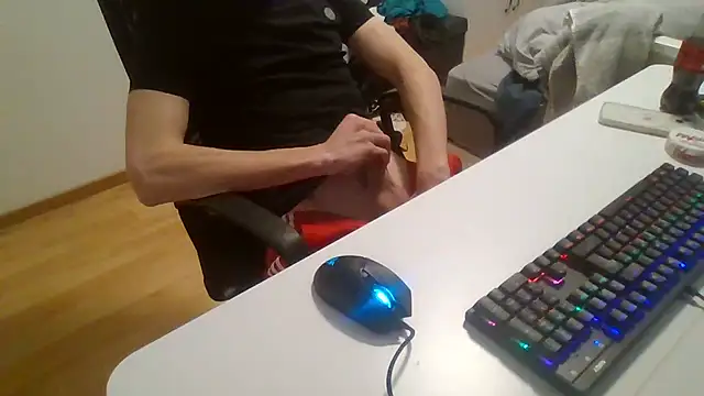 elox33 online show from April 16, 10:27 am