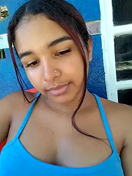 Snapshot of DulceeSalas chatting on September 9, 5:56 pm DulceeSalas online show from September 9, 5:56 pm