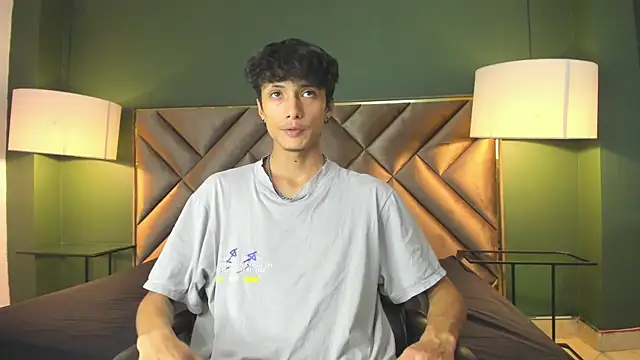 Lean Portman online show from November 13, 9:36 pm