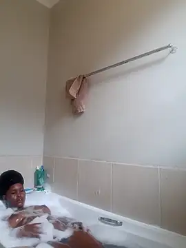 NaughtyHornyBitch  online show from September 24, 12:08 pm